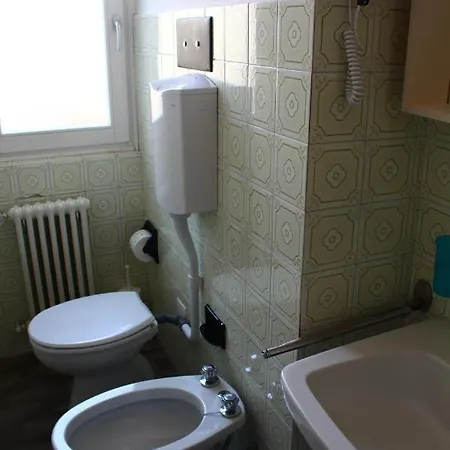 Del *