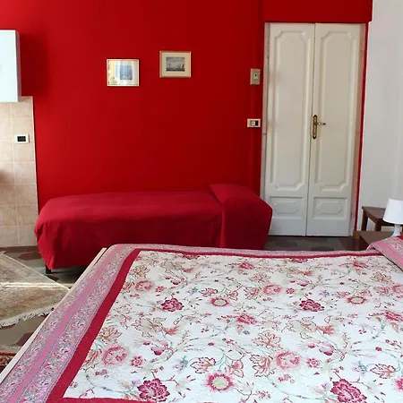 Otel Del Bellano